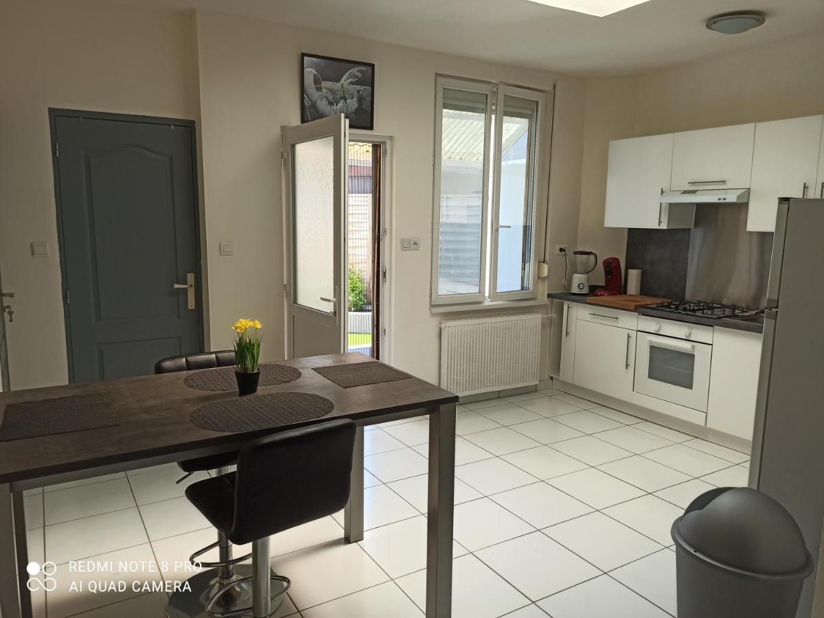 Le Franco-Belge Appartement Wattrelos Buitenkant foto